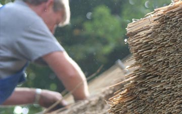 professional Arlesey thatchers